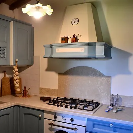 Casale I Burroni Apartamento